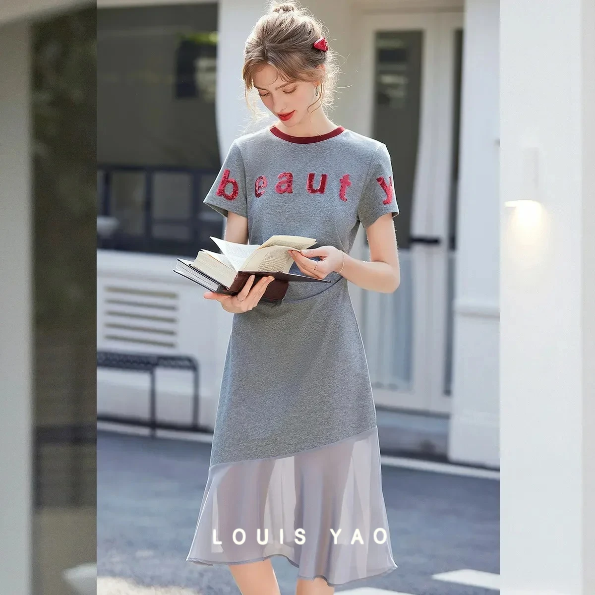 

LOUIS YAO Fashion Sequins Letter Short Sleeve Women's Dress 2025 Summer Waist Drawstring Slim Round Neck Long Dresses