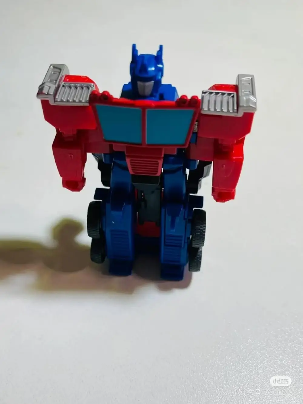 2024 Classic Hasbro Transformers Earth Spark Series Optimus Prime Cartoon Anime Mobile Model Handmade Children\'s Gift Collection