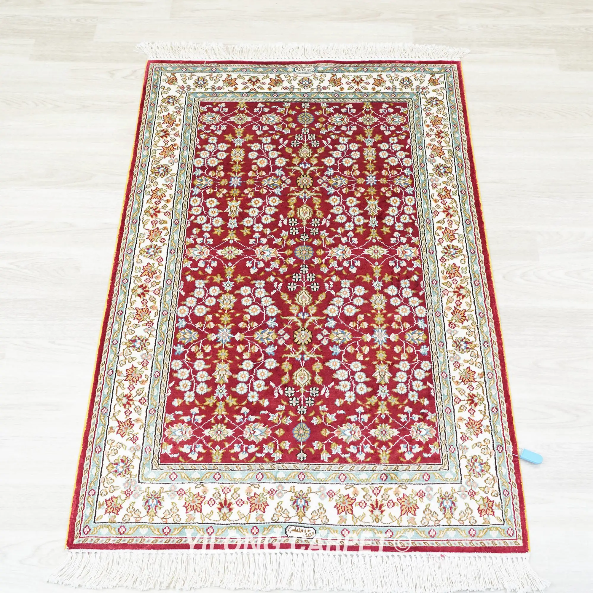 76x122cm Double Knots Red Hand Knotted Oriental Carpet (HF193B)