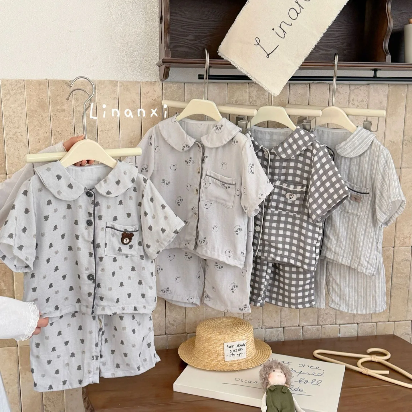 Summer Cotton Yarn Home Clothes Boys and Girls Sleepwear Sets Short Sleeved Shorts Thin Air Conditioning Clothes Cartoon Style