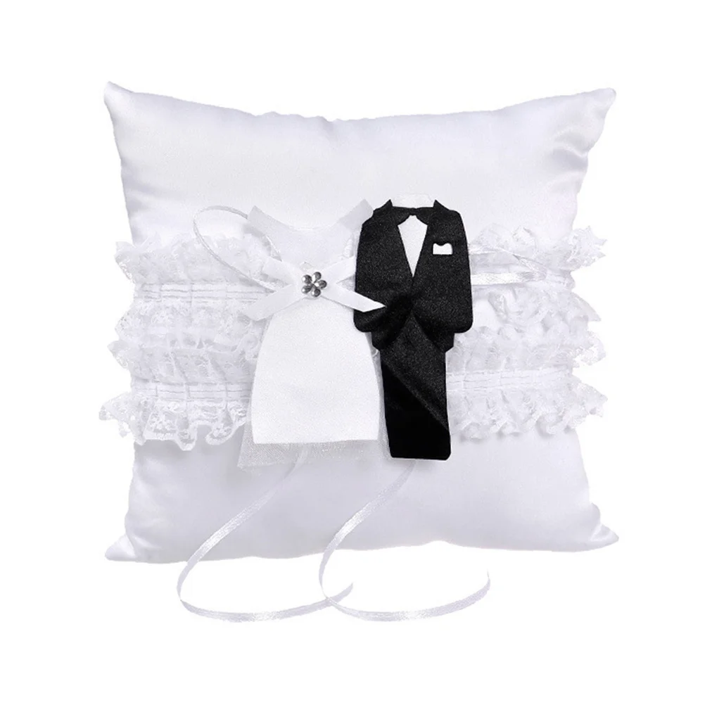 

White Lace Wedding Ring Pillow Delicate Bow Design Soft Cushion for Wedding Engagement Ceremony Elegant Ring Bearer Decoration