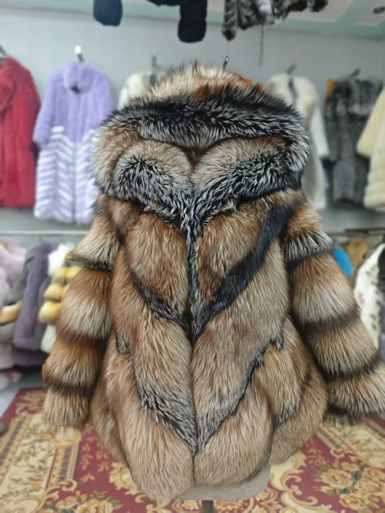 Ladies Double-Sided Gold Fox Fur Jacket Batwing Sleeve Hooded Coat