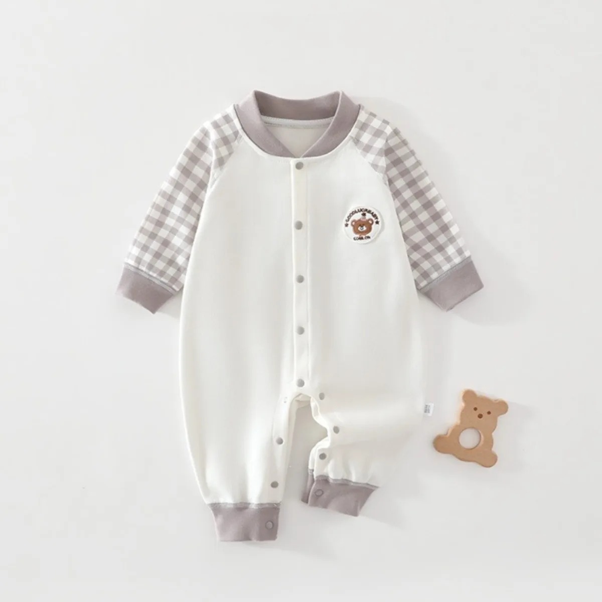 Soft Cotton Baby Romper Long Sleeve Newborn Onesie with Bear Patch Snap Closure Infant Clothes Unisex 0-18M Spring Autumn