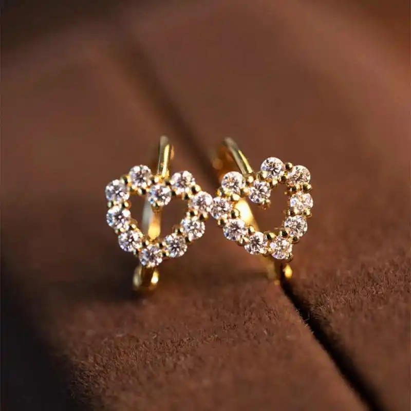 Lnngy Cute Hollow Heart Moissanite Hoop Earring For Women 925 Sterling Silver Shiny Stud Earrings Fashion Ear Buckle Jewelry