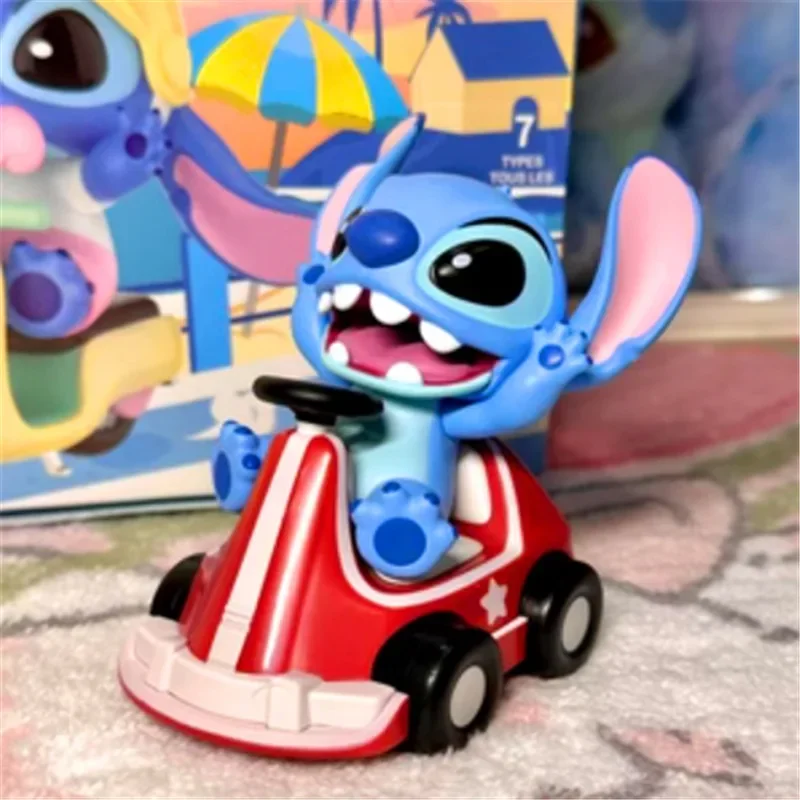 MINISO Disney Anime Kawaii Stitch Swim Series figuras caja ciega adorno de moda modelo colección muñeca de mano juguete caja misteriosa regalos