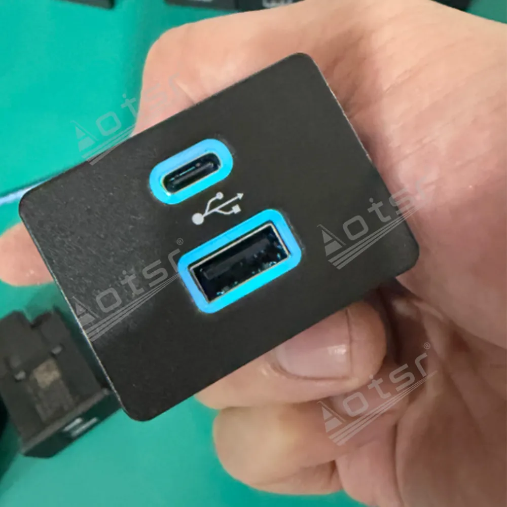 Wireless CarPlay Android Auto USB HUB For Ford Lincoln SYNC3.4,PD Fast Charging USB‑A Type‑C Media Hub,Requires SYNC3.4 Upgrade