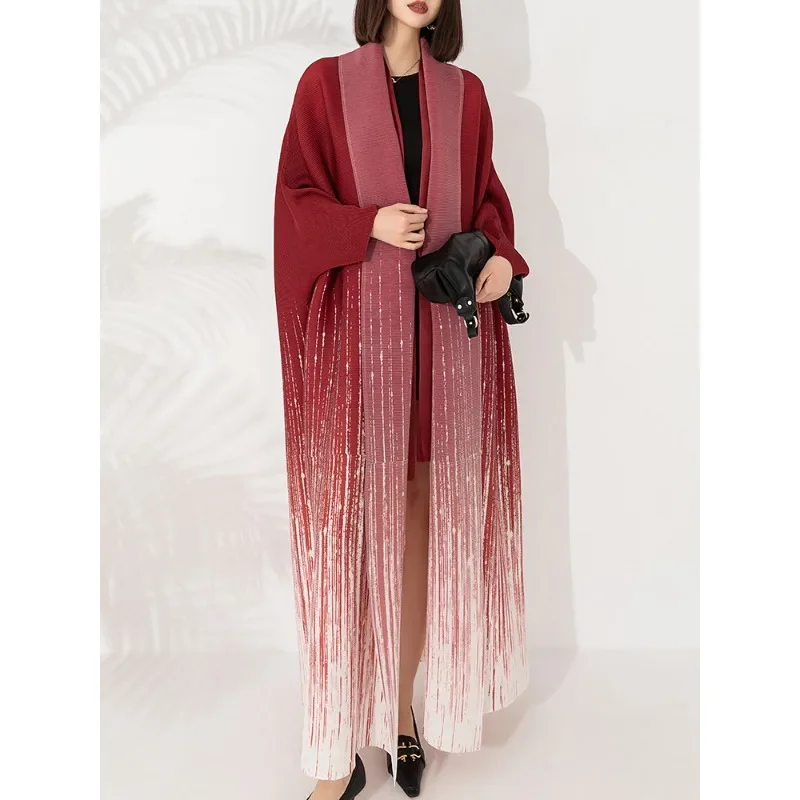 ยุโรปสหรัฐอเมริกายาว Trench Coat Miyake ผู้หญิง PLUS ขนาดแฟชั่นหลวมการพิมพ์สง่างาม Classy Holiday เสื้อผ้า