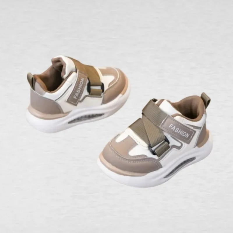 Children's sports shoes autumn new style boys' bread shoes cool handsome board shoes girls' running casual shoes Size 21-30