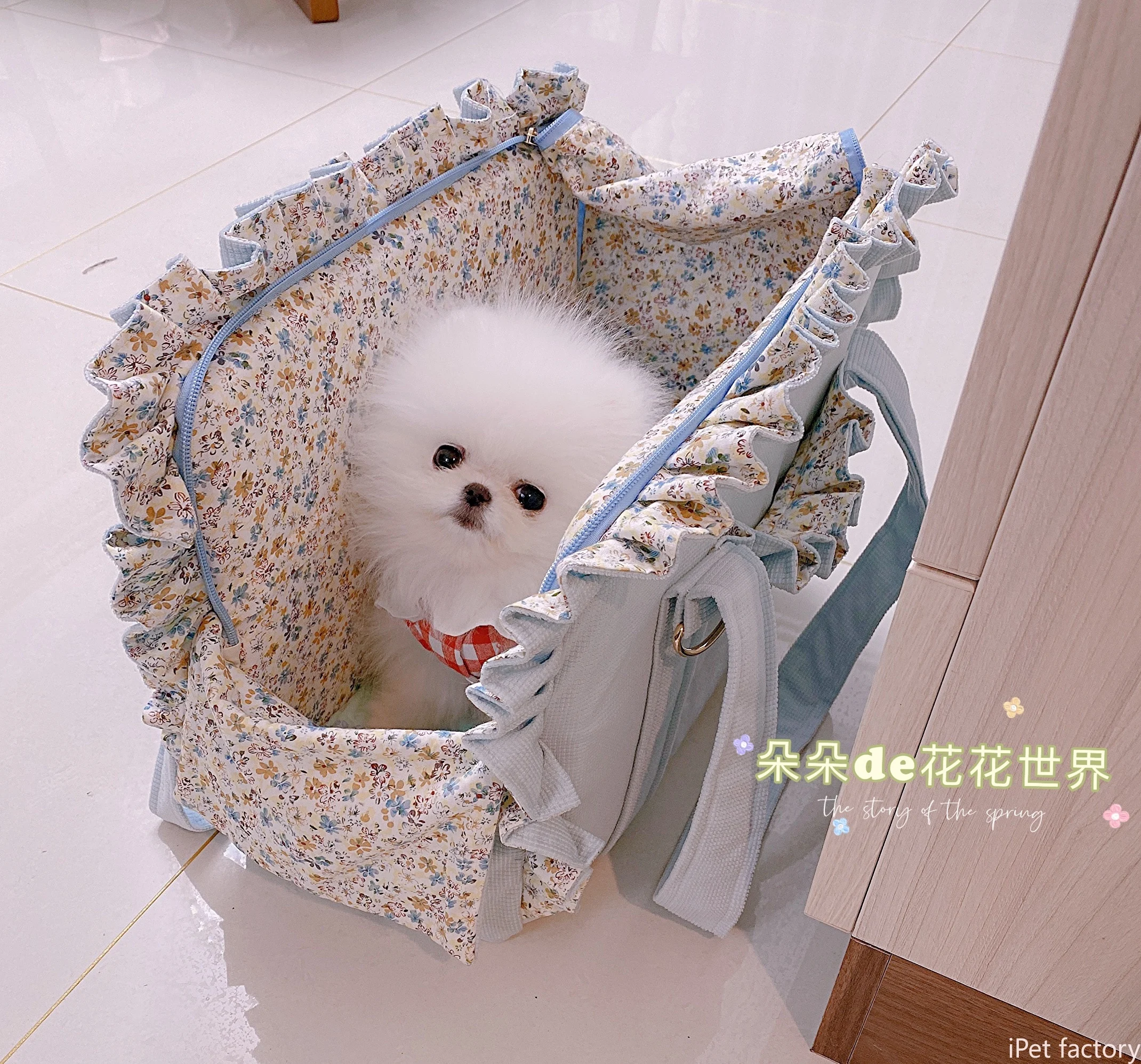 Fashion spring summer Carrier for pet cat dog handbag Teacup Teddy York Warm Travel Bag four seasons travel bag Dog accessories