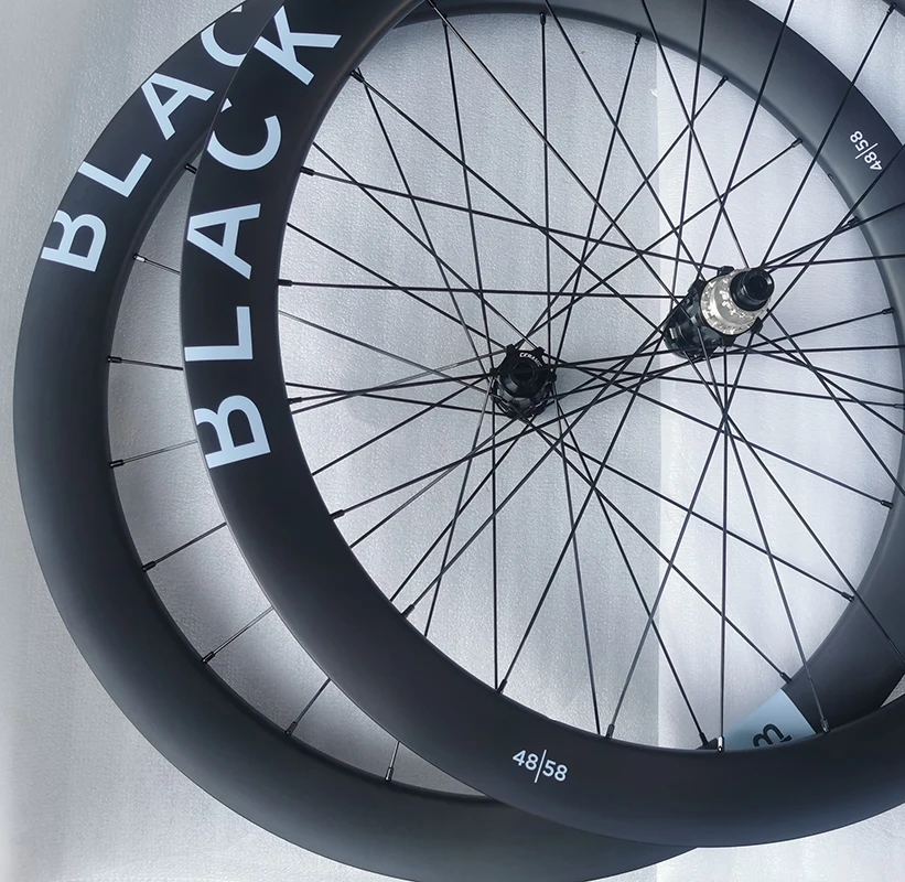 Width 30mm Carbon Disc Road Bike Wheelset 50/55mm Custom Sticker Glossy Matte Finish Ratchet Gravel Disc Bicycle Wheel 700c