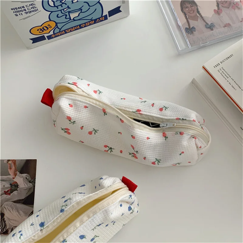 Cute Pencil Cases Cosmetic Lipstick Coin Purse Storage Bag Kawaii Girls Makeup Handbags School Stationery Pen Pouch Bag Supplies