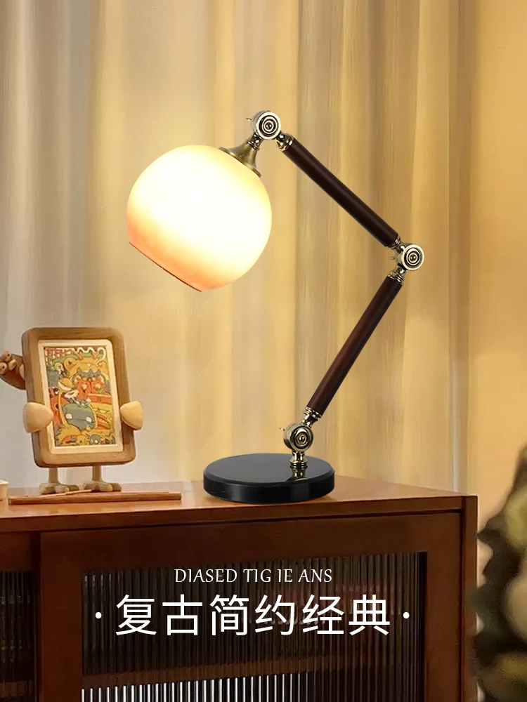 

Настольная лампа во французском стиле ретро в американском средневековом стиле, прикроватная лампа для спальни из цельного дерева, ваби-саби, ветровая лампа для гостиной, B & B, высококачественные лампы