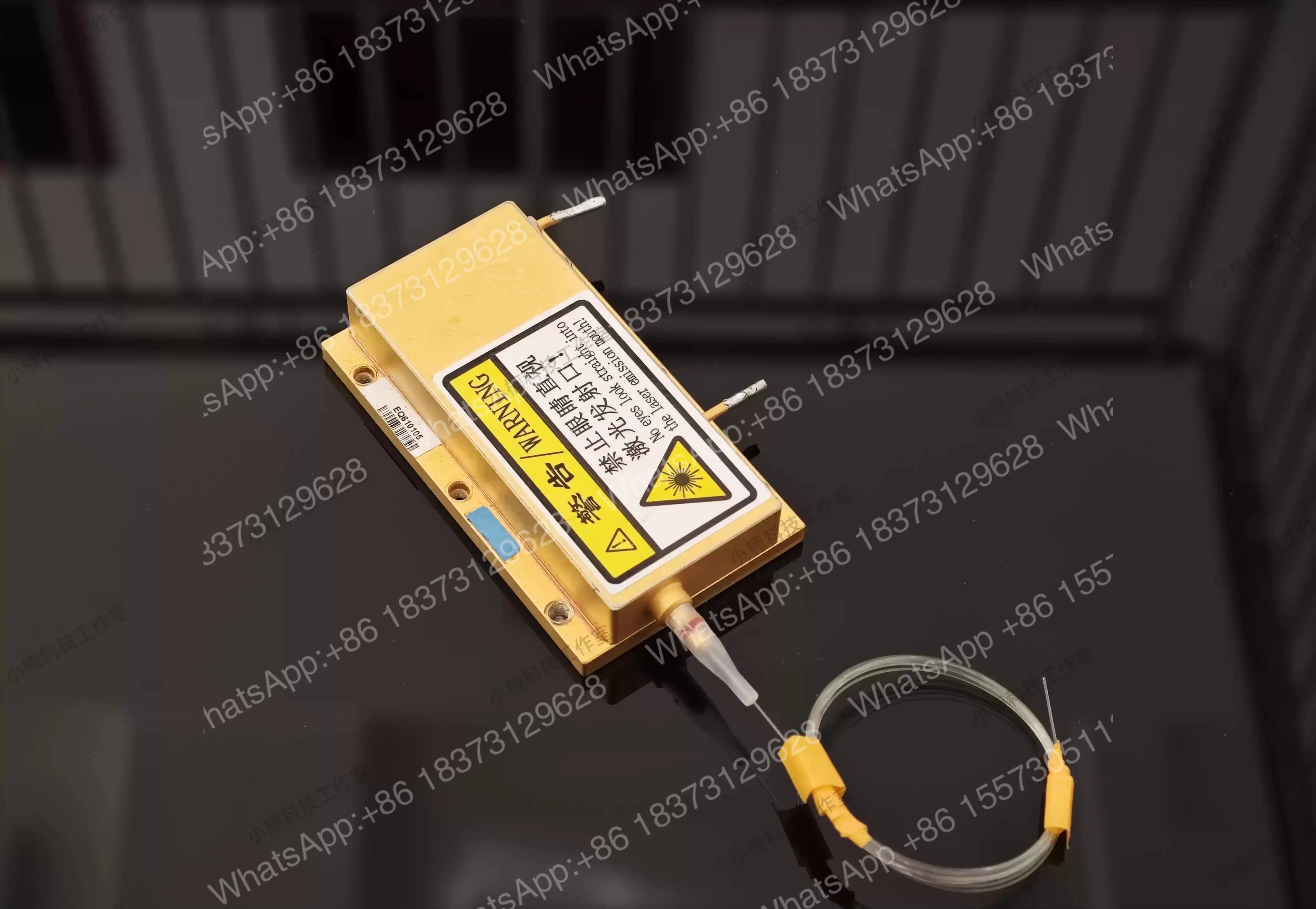 pompa-laser-a-infrarossi-da-120w-laser-ad-alta-potenza-con-bassa-attenuazione-della-fibra-smontabile