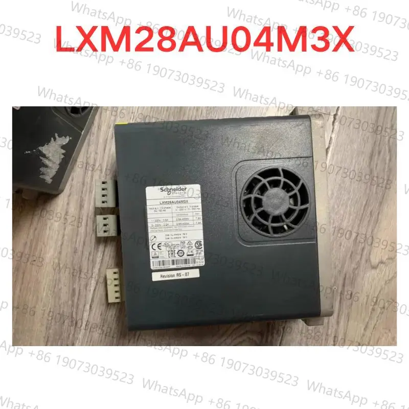 Tweedehandstest OK LXM28AU04M3X servodriver