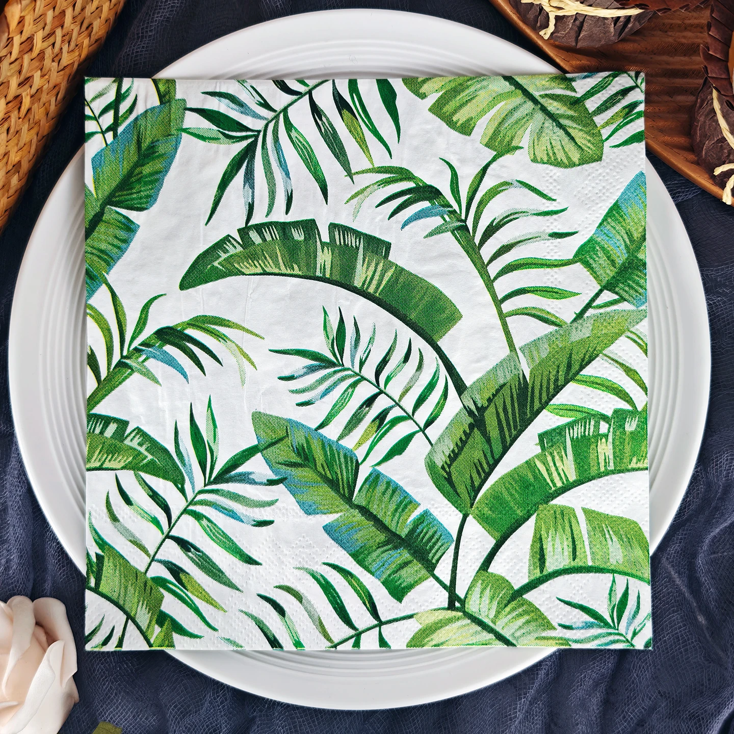 20/50pcs 33*33cm 2ply Tropical Leaves Paper Napkins Suitable for Themed Parties, Party Napkins Designed for Lively Gatherings