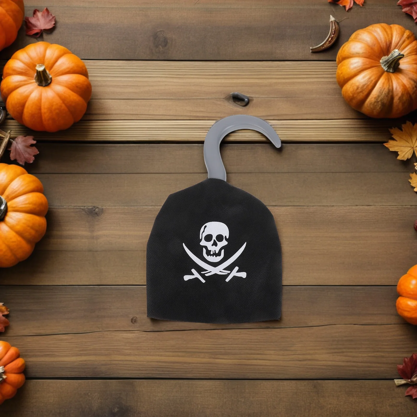 

5Pcs Pirate Hook Black Plastic Costume Accessory for Halloween Party Pretend Play Role Play Pirate Dress Up Decoration