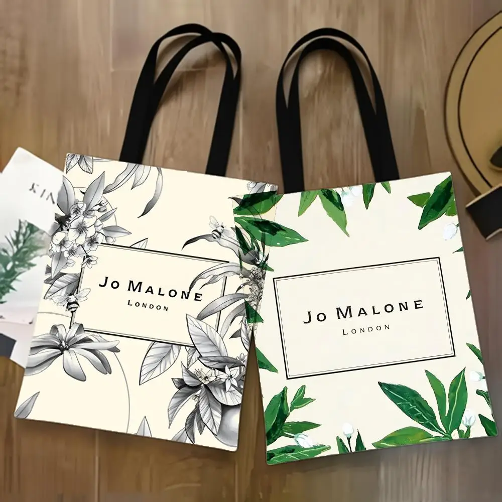 Thumbnail 3 - #59 Best Large Canvas Tote Bags to Buy In 2026