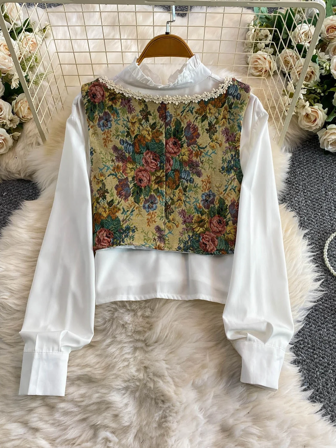 Rompi Bordir Renda Retro Ringa - Embroidery Vest ulasan dan harga