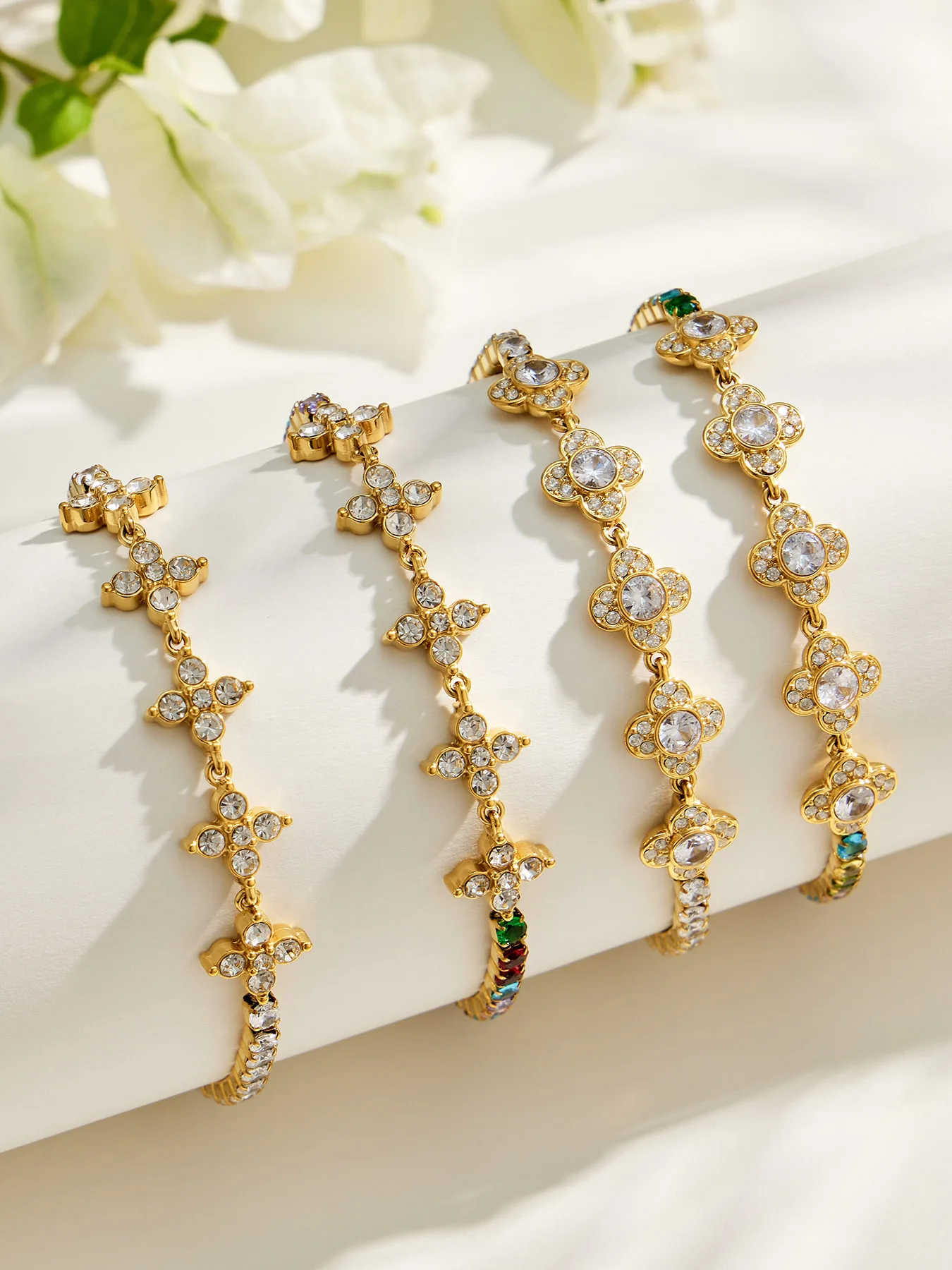 Farbiges Zirkon-Armband Tennis-Armband Edelstahl-Kettenarmbänder 18k Vergoldet Mit CZ-Blumen-Charm-Armbändern für Damen – Detail 12
