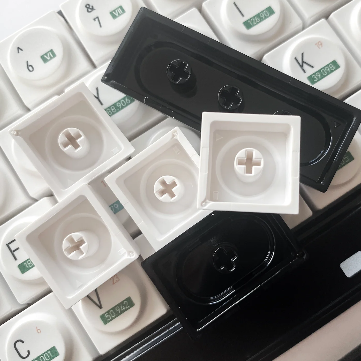 レトロメカニカルキーボード,ビルディングブロックおもちゃのキーキャップ,化学元素,カスタムpbt,磁気,ヴィンテージ,ウーティングゲーム