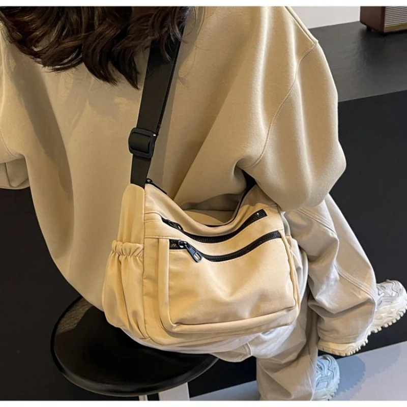 

Модная шикарная новинка 2025 года, женская роскошная брендовая кожаная сумка, известный дизайнер, повседневная популярная классическая модная шикарная сумка ​