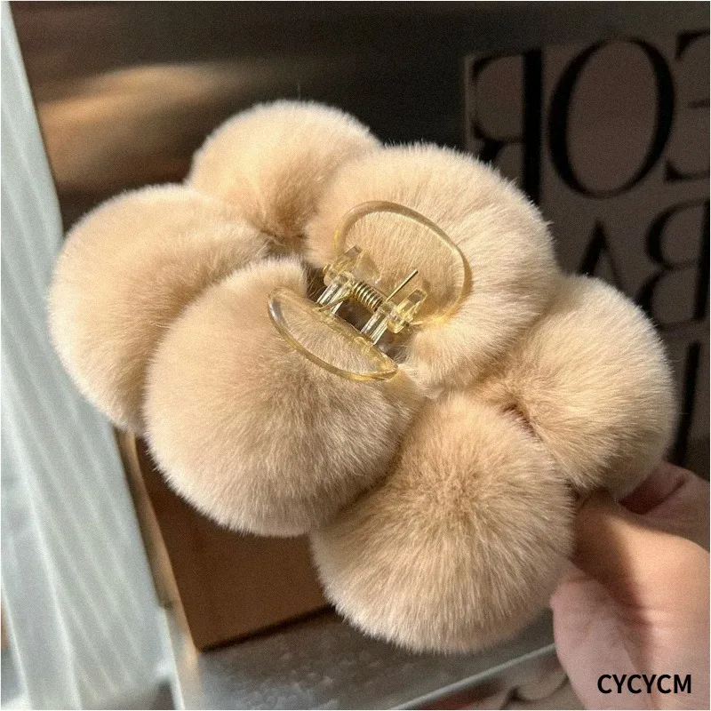 2025 Autumn and Winter Temperament Plush Clip Shark Clip Hair Clip Headwear on the Back Large Genuine Rex Rabbit Fur Ball Clip