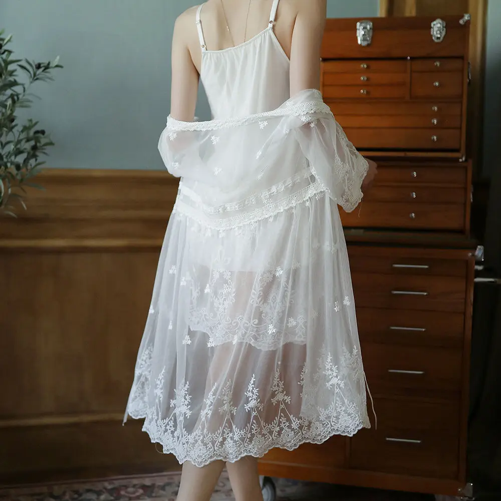 Sexy Night Gown And Robe Sets Women White Lace Tulle Sleepwear Vintage Victorian Night Dress Bridesmaid Robes Fairy Lounge Wear