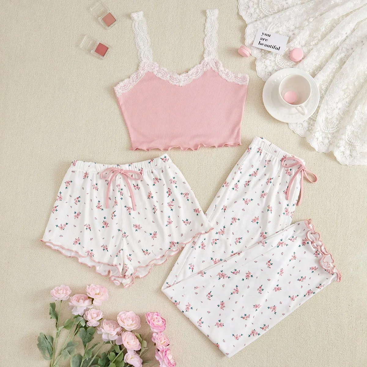 Three Piece Women's Heart-Shaped Printed Vest Shorts and Pants Paired with Ribbed Fabric for Home Casual Women's Sleepwear Set