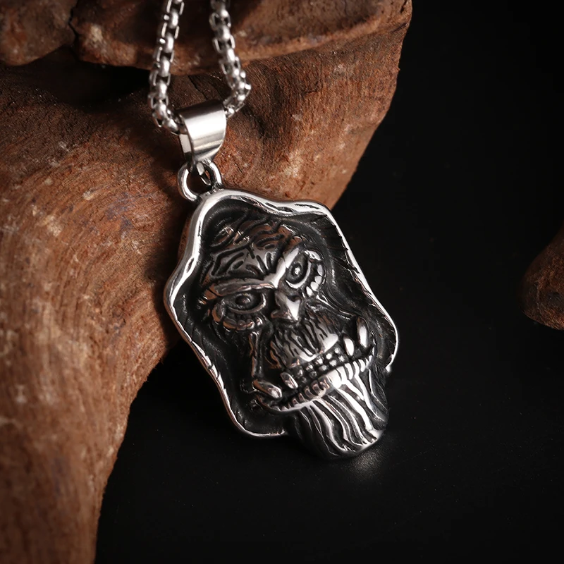 Vintage Devil Beast Monster Gul'dan Pendant Stainless Steel Necklace Domineering Men's Punk Trend Jewelry Gift