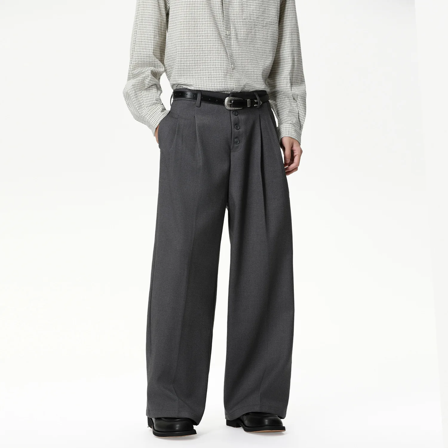 2026 New Men's Retro Old Money Style High-end Multi-button Design Drape Wide-leg Casual Trousers