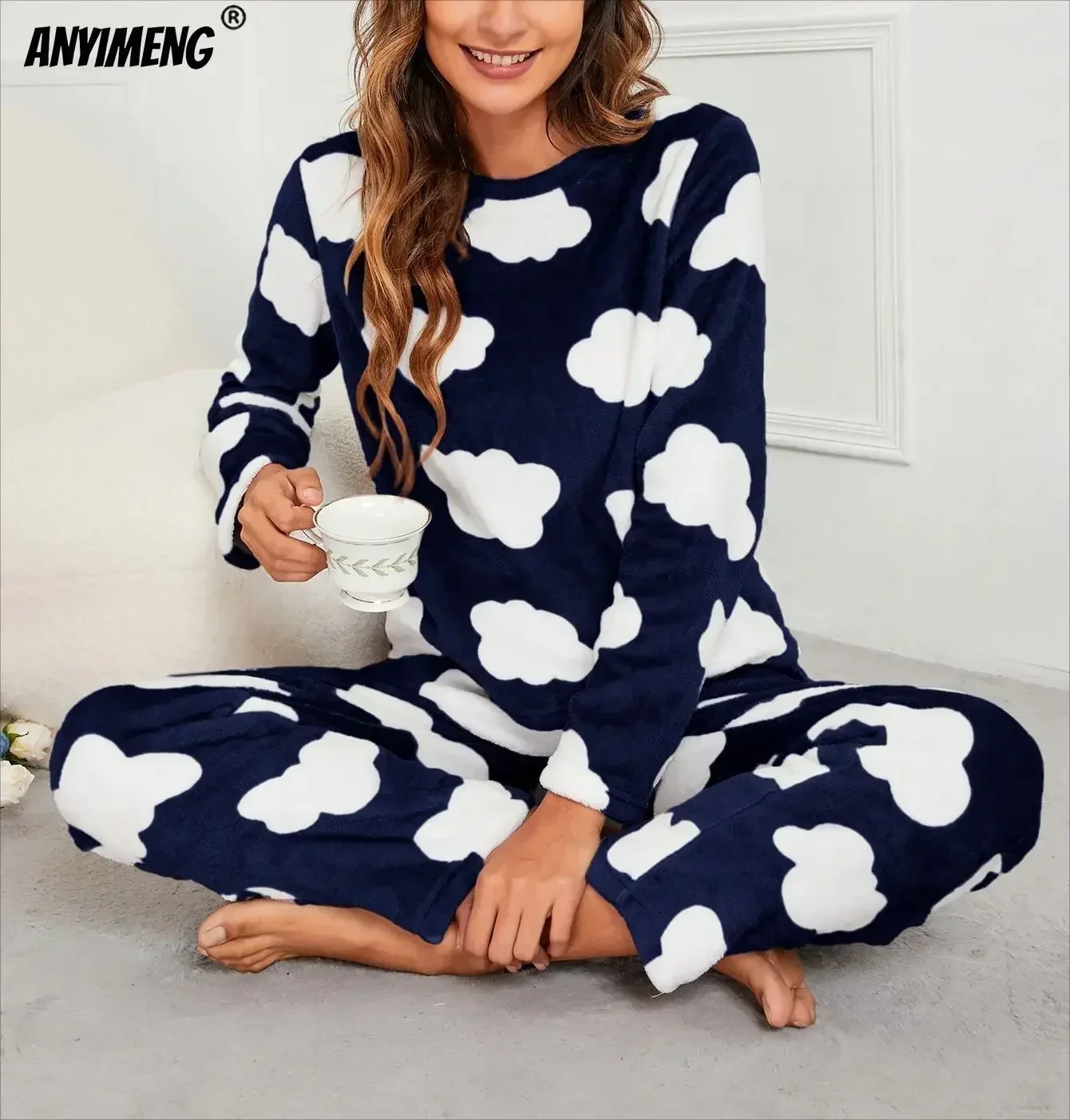 Winter Women Pajamas Set Thermal Flannel Sleepwear Casual Lady Velvet Pijamas Pullover Nightwear Coral Home Suits Girls Pyjamas