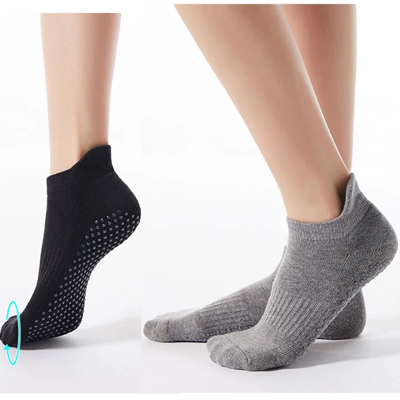 

Anti-Slip Socks Pilates Socks New Yoga Breathable Cotton Ballet Dance Sports Socks for Fitness Gym High Quality