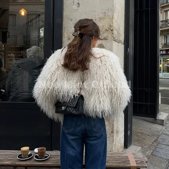 Cropped Faux Mongolia Sheep Fur Coat 4 Neo Mint Chic Street Girls Round Neck Faux Mongolia Sheep Fur Coat Women 2025 Winter Fluffy Warm Fur Jacket Cropped Outerwear 4