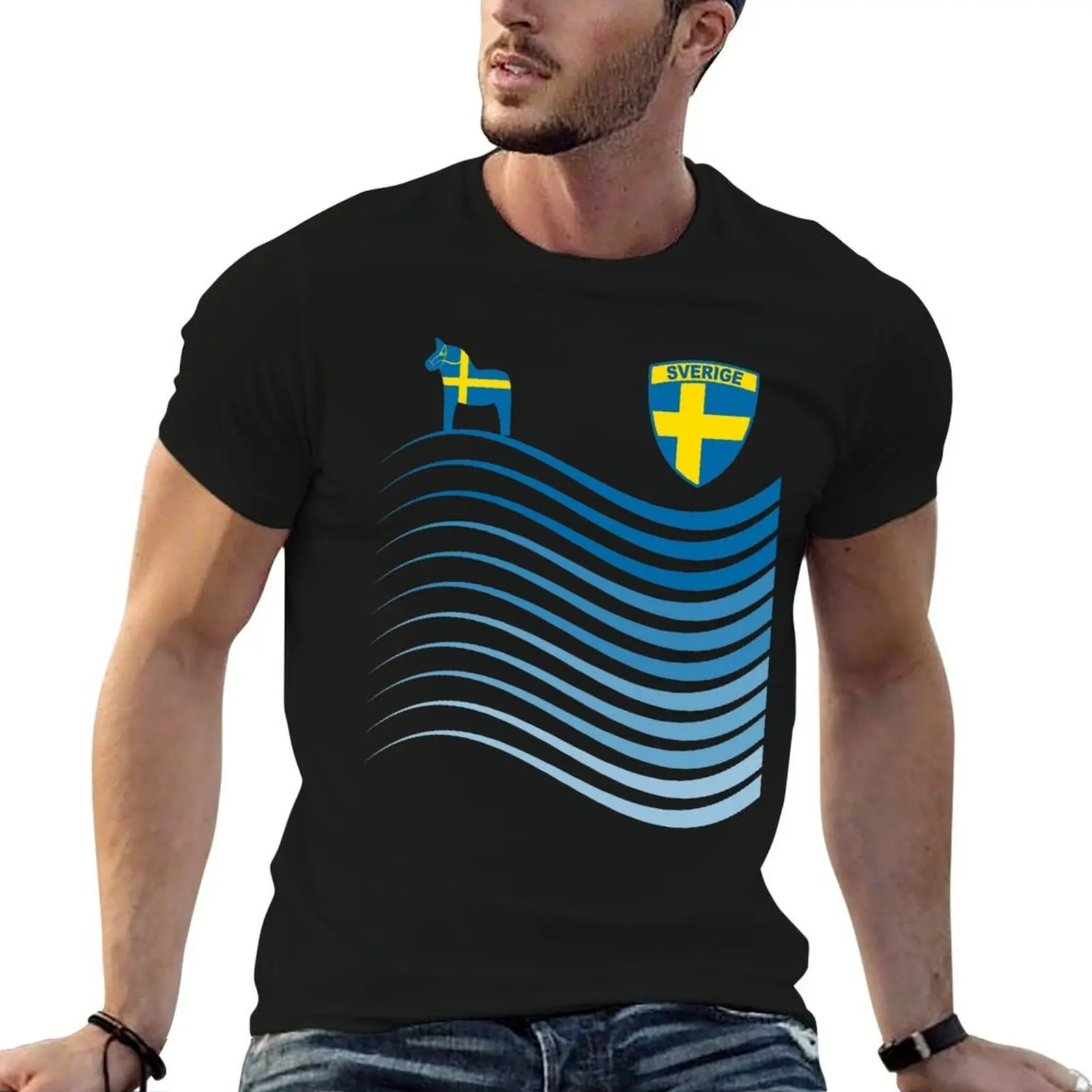 

Sweden Sverige Svede Dala Horse Swedish Flag T-Shirt mens graphic t shirts man graphic t shirt T-Shirt