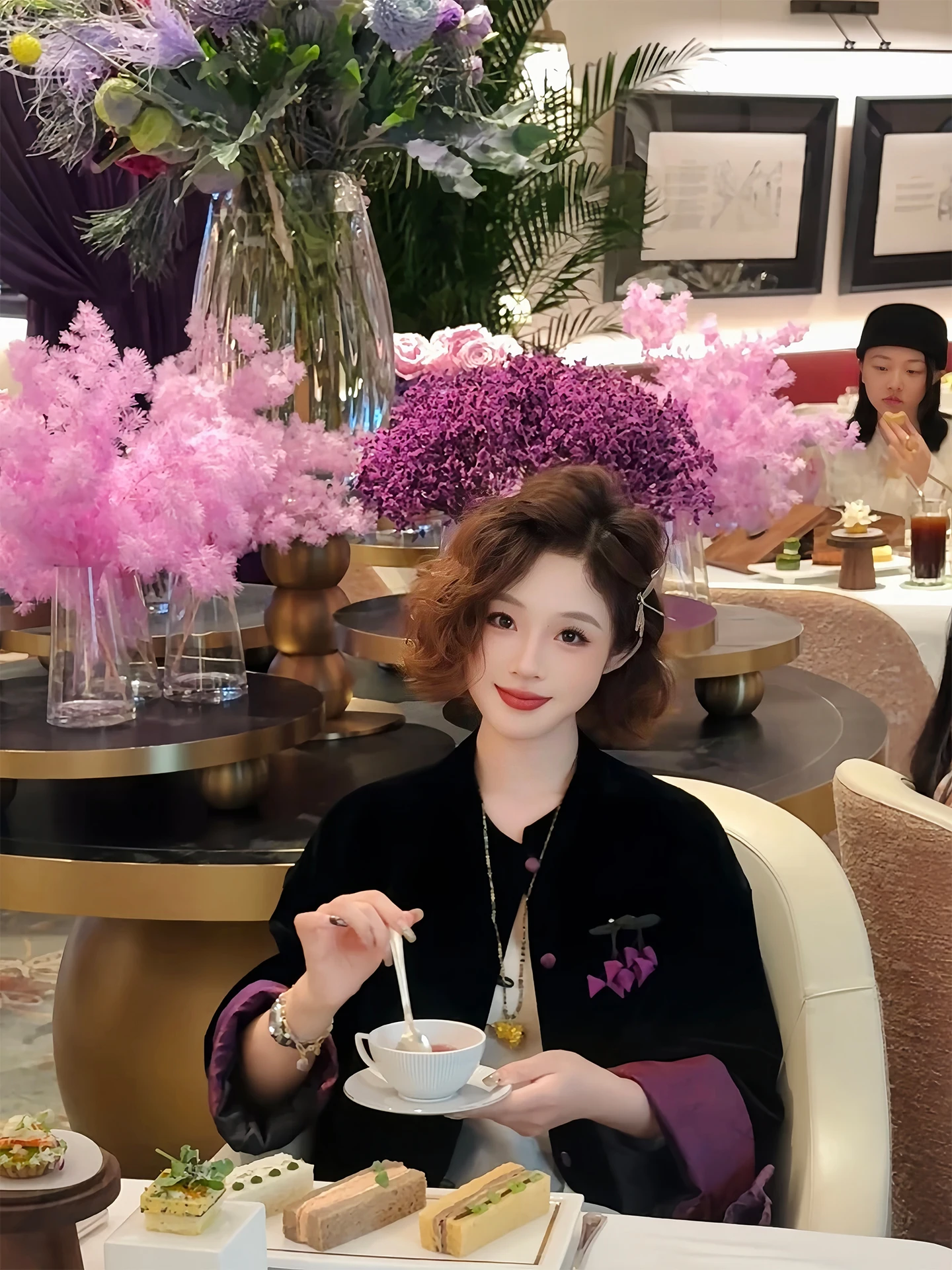 

Женская свободная кофта Yolo Purple ape Velvet Patchwork с длинным рукавом и круглым вырезом, весна 2025, в китайском стиле