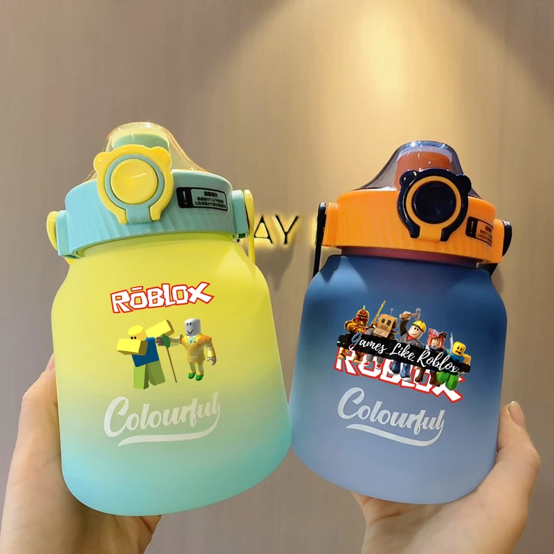 

1100 мл спортивная бутылка для воды Roblox с соломинкой большой емкости для бега на открытом воздухе градиент цвета пластиковая портативная бутылка для воды подарок