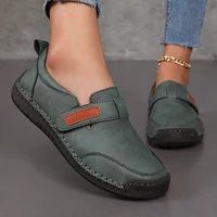 Chaussures en cuir faites à la main pour femmes, mocassins confortables et décontractés à enfiler, chaussures de marche, vente directe d'été 2