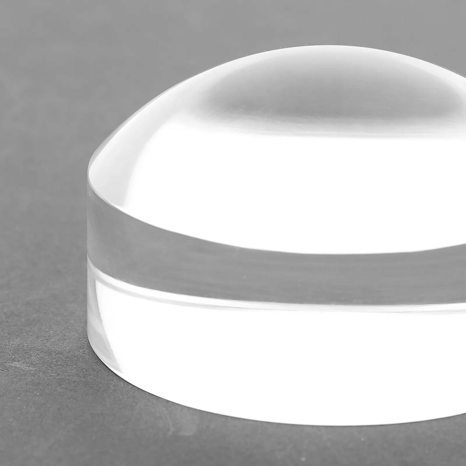 Acrylic Dome Magnifier Paperweight Optical Reading Lens for Books Crafts Electronics Fine Details