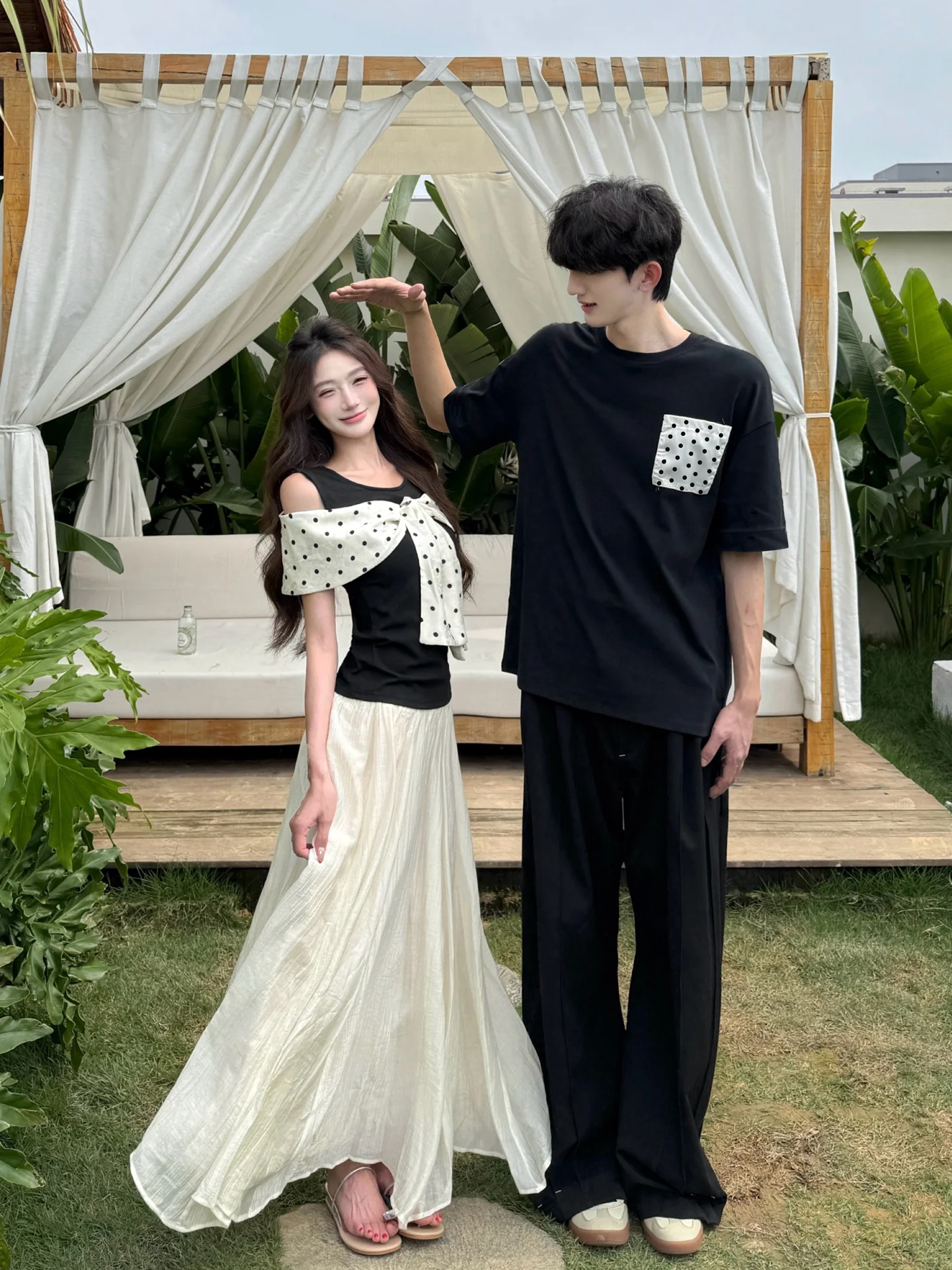 Couple's Polka Dot T-Shirt And Skirt Set with Bow Tie Short Sleeve Summer Outfit Half Body Skirt One Top One Skirt Ensemble