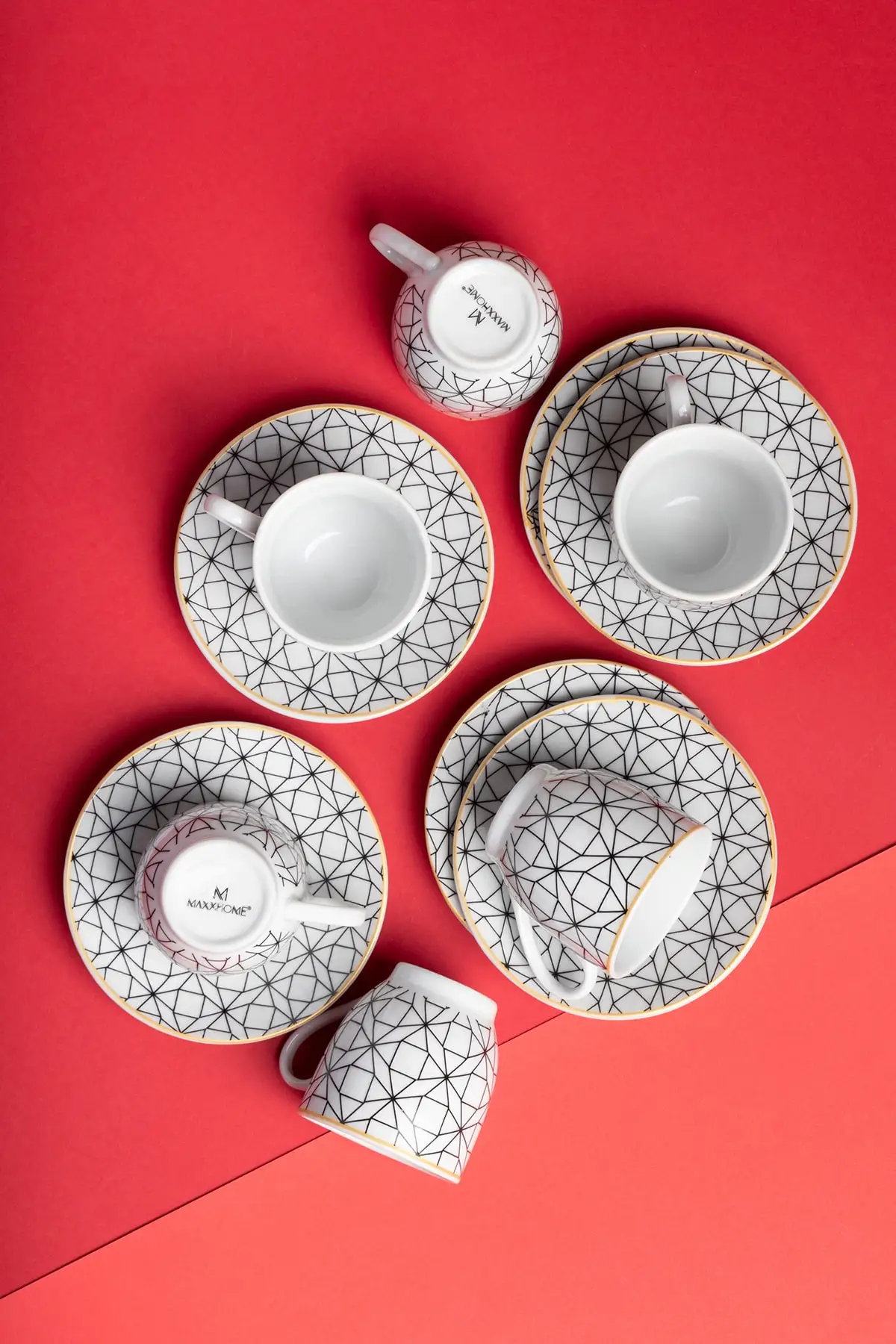 

DOLBOVI Maxxhome 12 piece Istanbul porcelain coffee cup set-white black