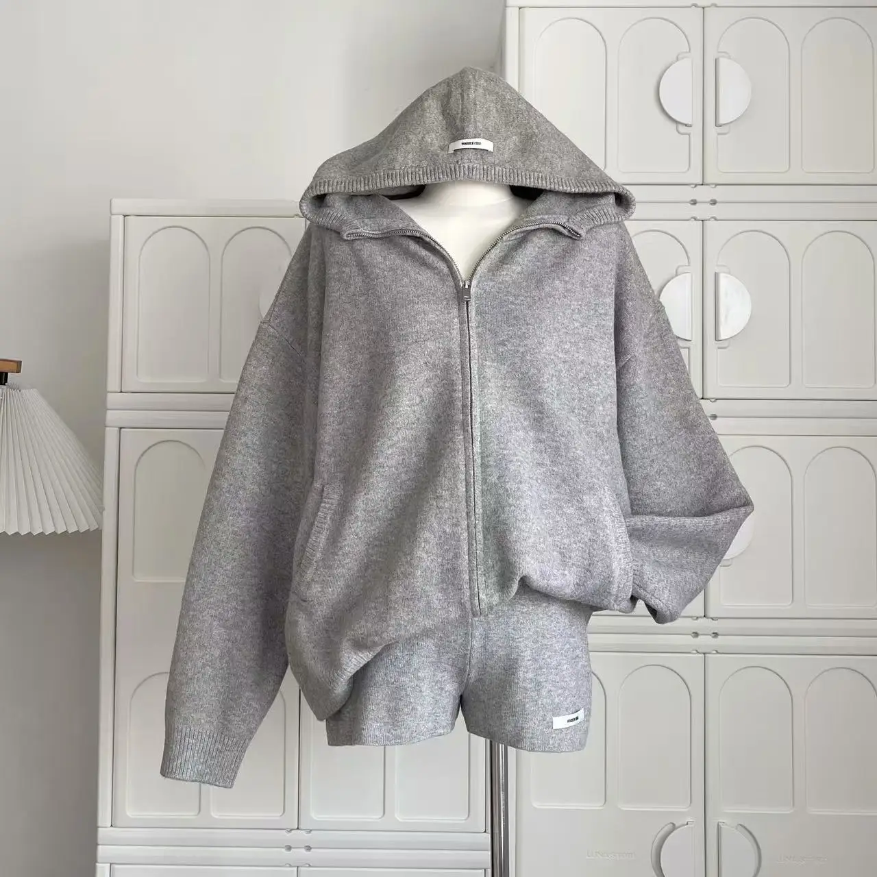 

Korean Fashion Autumn New Women Two Piece Sets Knitted Hooded Long Sleeve Zipper Design Cardigan + High Waist Shorts Outfits