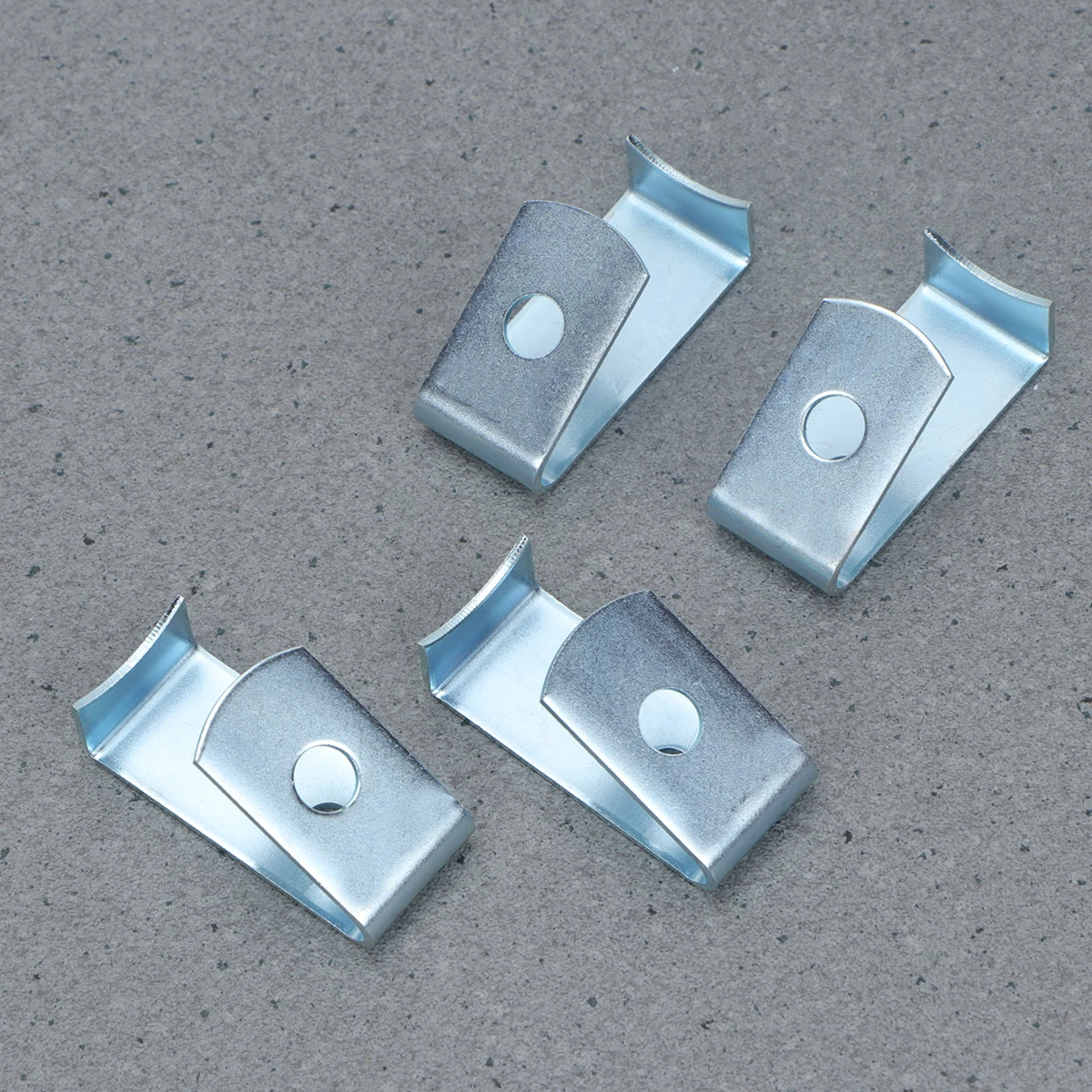 Рисунок 3 - крючок для цветочного горшка