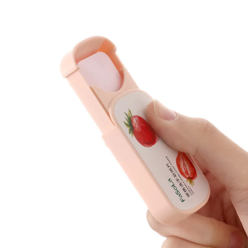 

50Pcs Portable Hand Washing Soap Sheets – Travel Cleansing Paper with Flower Petals, Disposable Wash Towelettes