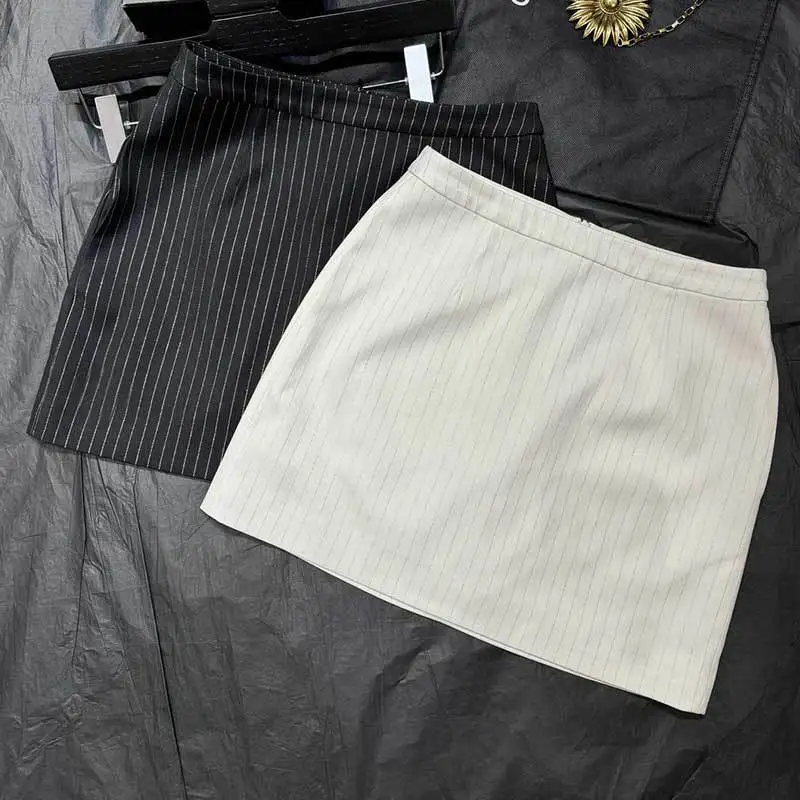 

Women's Wool Gold Striped Skirts 2 Colors 2024 Summer New Chic High Waist A-Line Skirts Streetwear Fashion Y2K Clothing Runway