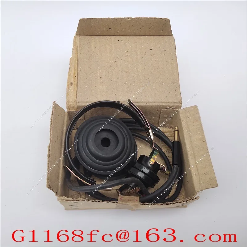 High Impedance Headphones TA-4, 2200 Ohms, 65 Ohm Crystal Radio, Large Double Ear Reed Dynamic Iron Dynamic Coil Headphones