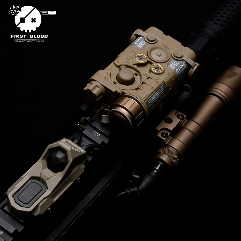 Tactical PEQ15 L3 NGAL M600/M300 Flashlight IR Laser Aiming With Remote Dual Pressure Switch 20mm Picatinny Rail For Airsoft