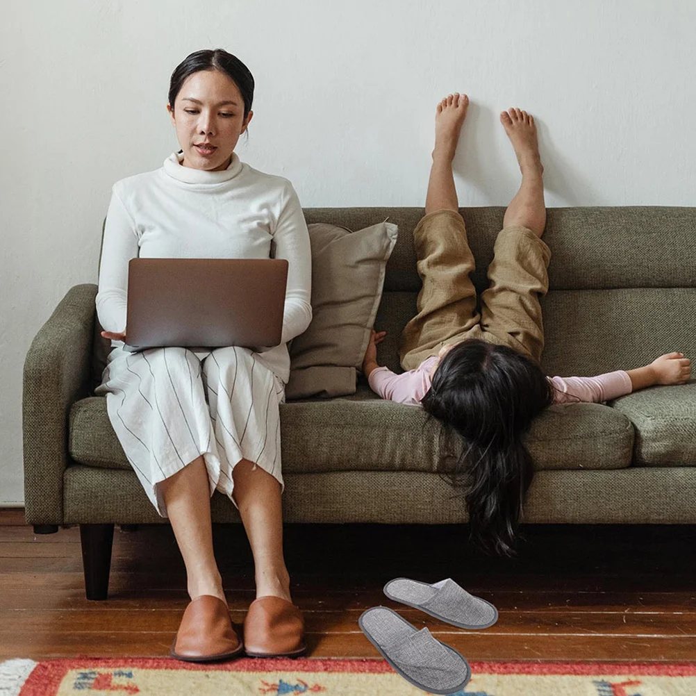 

6pcs Outdoor Foldable Slippers Hotel Universal Reusable Travel Slippers Portable Guest Shoes Non-Disposable Spa Lightweight For