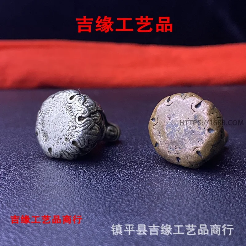 النمط التبتي الصغيرة برازين بوذا العتيقة الصلبة البسيطة الصغيرة بوذا التبتية زونغكابا النحاس بوذا تمثال جيب بوذا #3