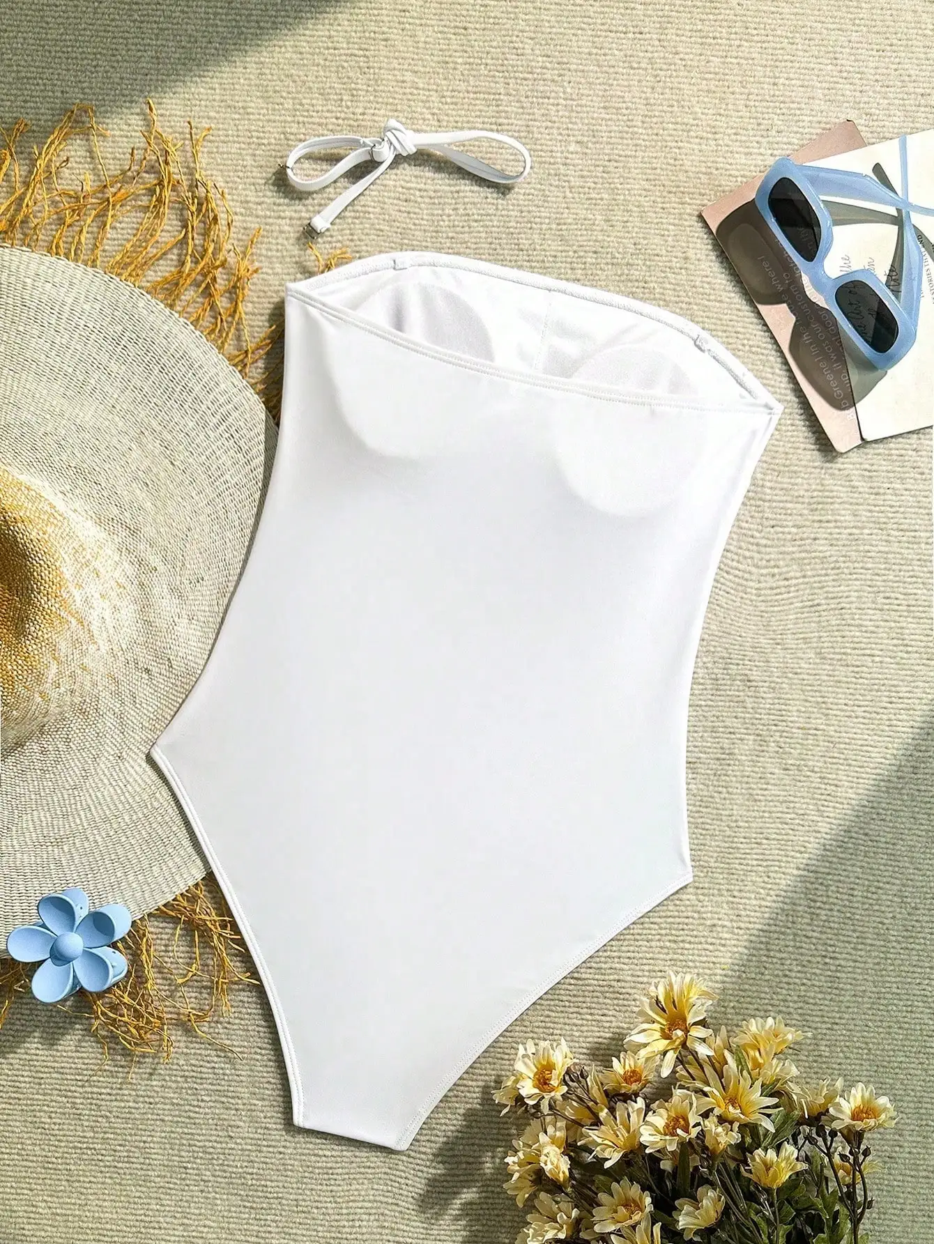 

Женский цельный купальник-бандо с цветочным принтом для пляжного отдыха