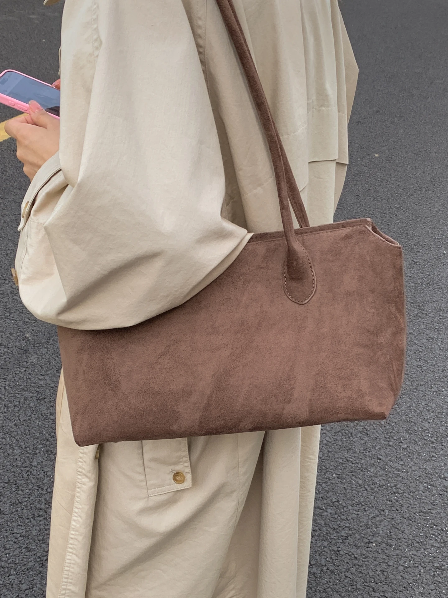 

Suede Women's Bag Underarm Tote Bag Versatile Simple ular Korean Sle Zipper Closure oulder Handbag for Young Adults